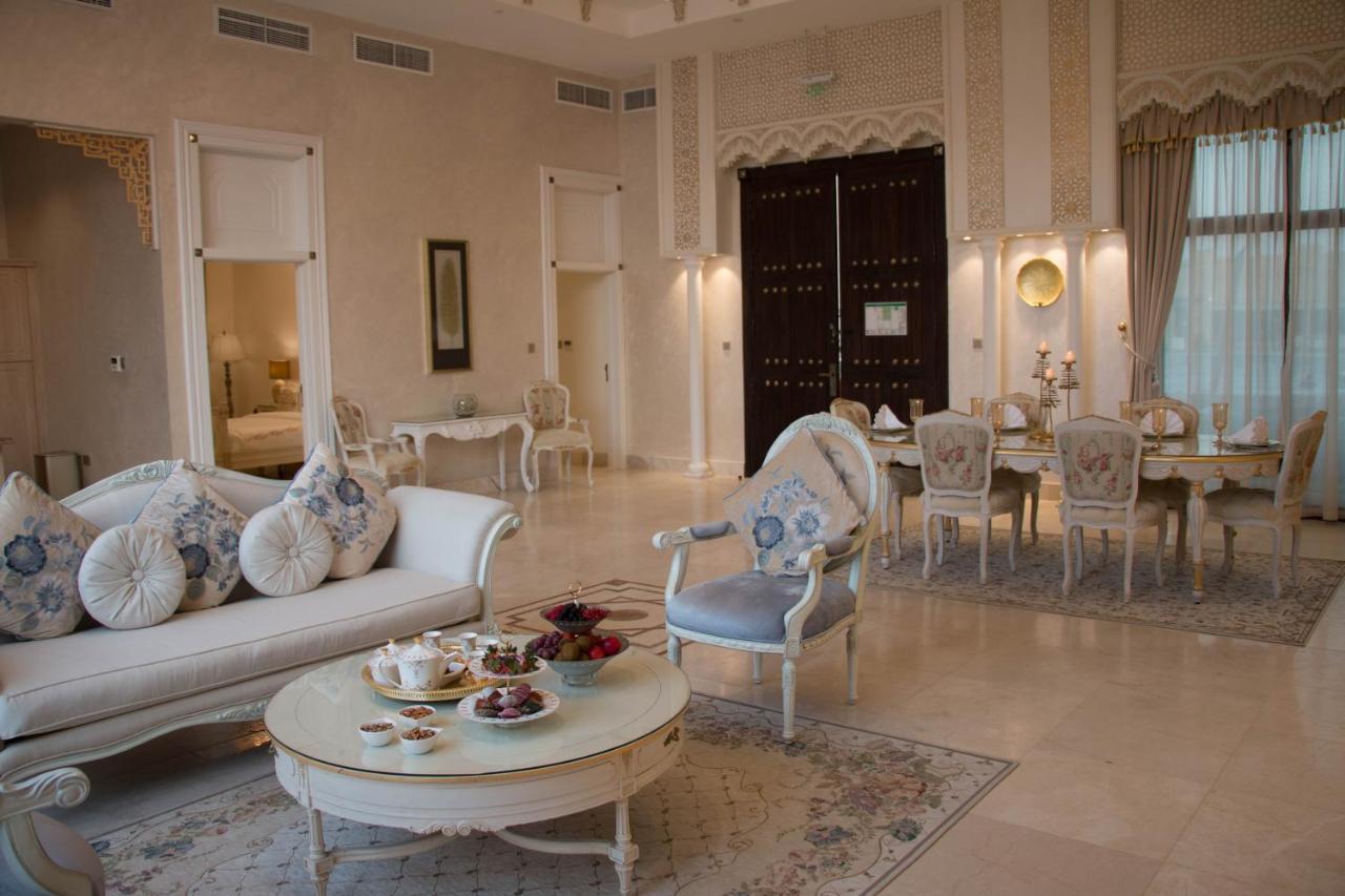 Western Hotel - Madīnat Zāyid Exteriör bild